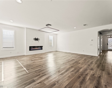 10456 Skye Arroyo Avenue - Photo Thumbnail 18
