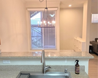 4400 S Jones Boulevard - Photo Thumbnail 48