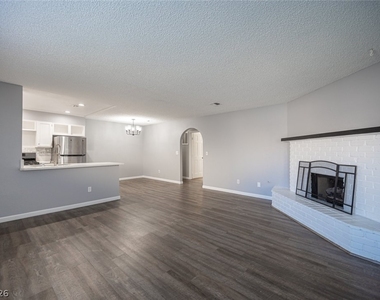 1406 Santa Margarita Street - Photo Thumbnail 7