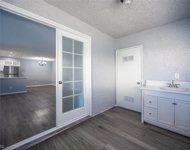 1406 Santa Margarita Street - Photo Thumbnail 20