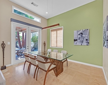 8161 Round Hills Circle - Photo Thumbnail 7
