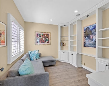 8161 Round Hills Circle - Photo Thumbnail 18