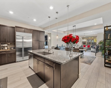 4262 Swift Street - Photo Thumbnail 11