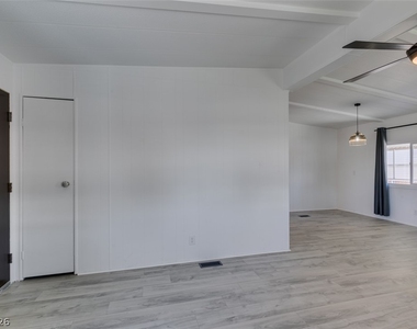 1294 Potosi Street - Photo Thumbnail 9