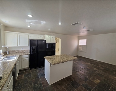 8008 Dover Shores Avenue - Photo Thumbnail 57