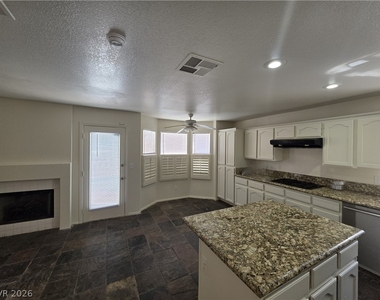 8008 Dover Shores Avenue - Photo Thumbnail 59
