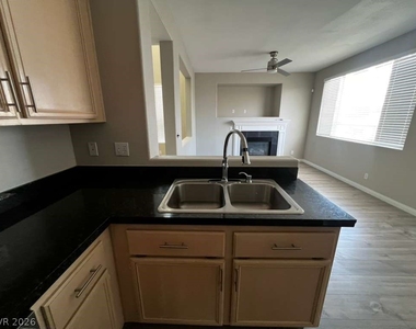 9901 Trailwood Drive - Photo Thumbnail 16