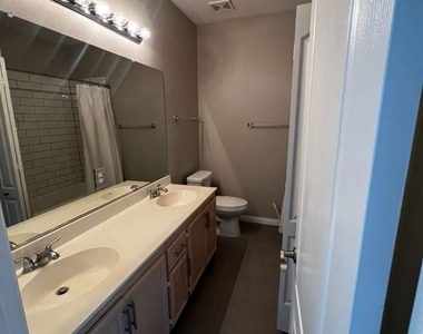 9901 Trailwood Drive - Photo Thumbnail 64
