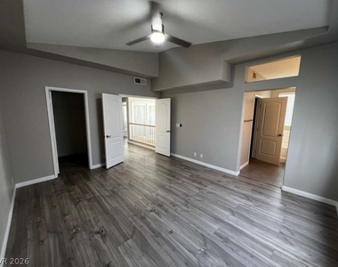 9901 Trailwood Drive - Photo Thumbnail 76