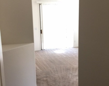 6010 Villa Lante Avenue - Photo Thumbnail 4