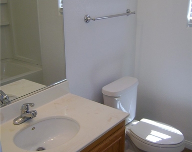 5365 Fairbranch Lane - Photo Thumbnail 13