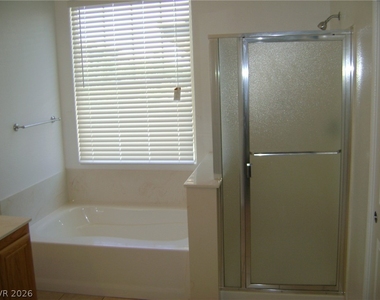 5365 Fairbranch Lane - Photo Thumbnail 10