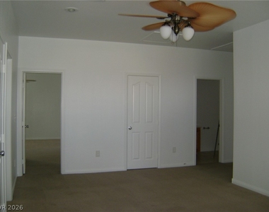 5365 Fairbranch Lane - Photo Thumbnail 6