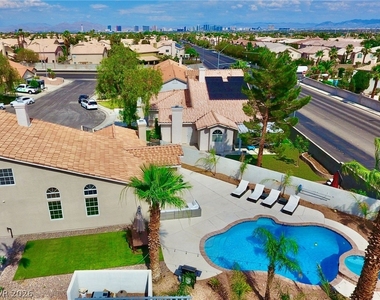 9041 Kingsdale Court - Photo Thumbnail 40