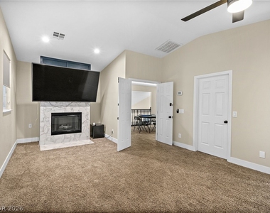 9041 Kingsdale Court - Photo Thumbnail 24