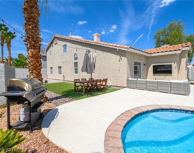 9041 Kingsdale Court - Photo Thumbnail 34