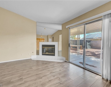 4814 Spring Falls Way - Photo Thumbnail 9