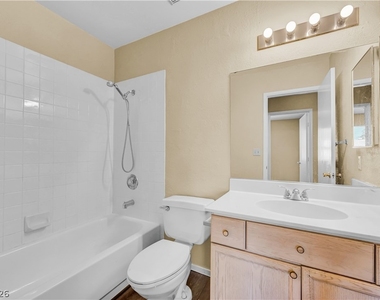 4814 Spring Falls Way - Photo Thumbnail 22