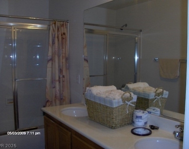 11913 Love Orchid Lane - Photo Thumbnail 6