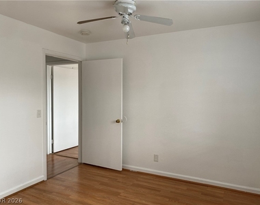 1662 N Lamont Street - Photo Thumbnail 14