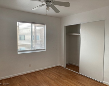 1662 N Lamont Street - Photo Thumbnail 4