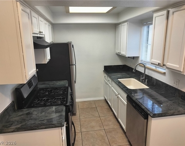 8425 Running Deer Avenue - Photo Thumbnail 2