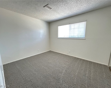 3979 Avonwood Avenue - Photo Thumbnail 13