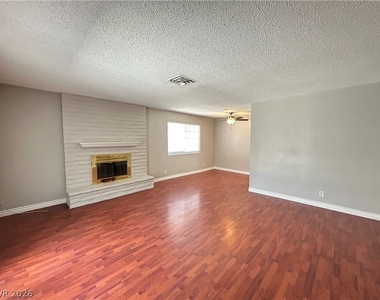 3979 Avonwood Avenue - Photo Thumbnail 3