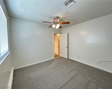 3979 Avonwood Avenue - Photo Thumbnail 16
