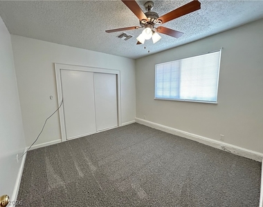 3979 Avonwood Avenue - Photo Thumbnail 15