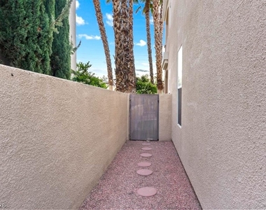 1708 Cordoba Canyon Street - Photo Thumbnail 35