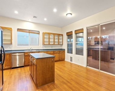 1708 Cordoba Canyon Street - Photo Thumbnail 10