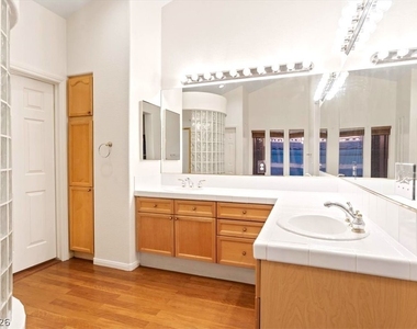 1708 Cordoba Canyon Street - Photo Thumbnail 31