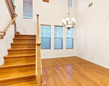 1708 Cordoba Canyon Street - Photo Thumbnail 7
