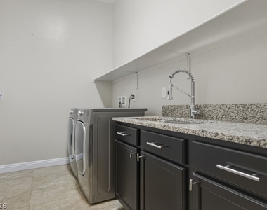 12132 Dorada Coast Avenue - Photo Thumbnail 49