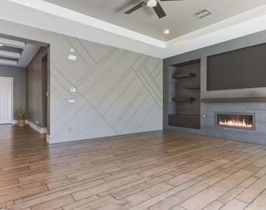 12132 Dorada Coast Avenue - Photo Thumbnail 26