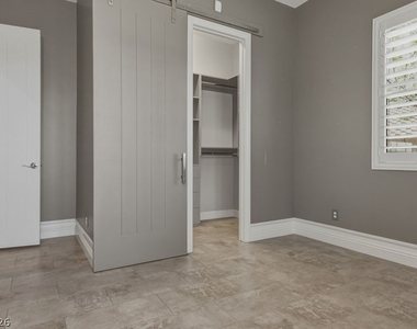 12132 Dorada Coast Avenue - Photo Thumbnail 46