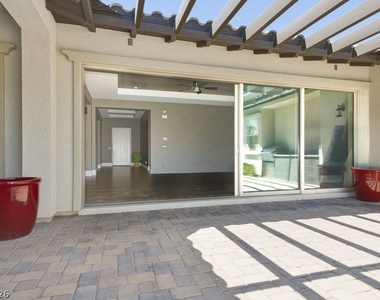 12132 Dorada Coast Avenue - Photo Thumbnail 15