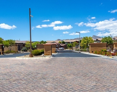12132 Dorada Coast Avenue - Photo Thumbnail 60