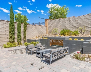 12132 Dorada Coast Avenue - Photo Thumbnail 9