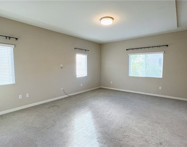 8247 Aster Meadow Way - Photo Thumbnail 18