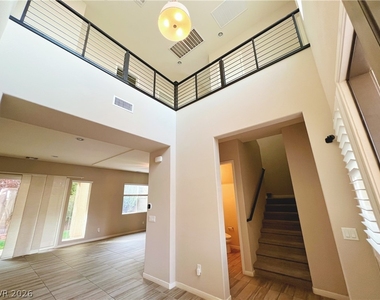 8247 Aster Meadow Way - Photo Thumbnail 2
