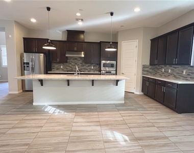 8247 Aster Meadow Way - Photo Thumbnail 6