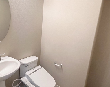 8247 Aster Meadow Way - Photo Thumbnail 10