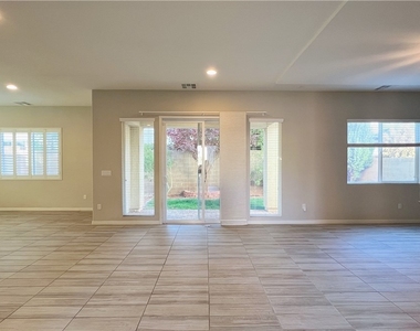 8247 Aster Meadow Way - Photo Thumbnail 3