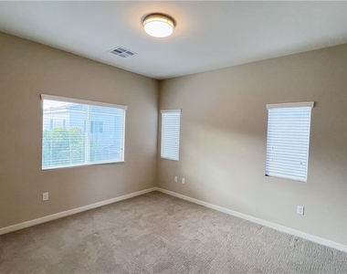 8247 Aster Meadow Way - Photo Thumbnail 30