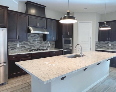 8247 Aster Meadow Way - Photo Thumbnail 7