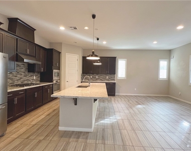 8247 Aster Meadow Way - Photo Thumbnail 8