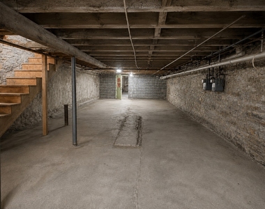258 Main Street - Photo Thumbnail 4