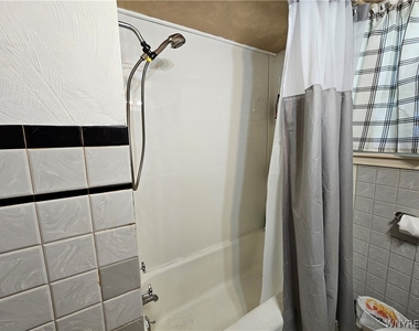 127 Langner Road - Photo Thumbnail 7